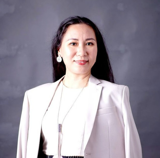 Ms. Mary Bùi - Đồng trưởng Làng Design Thinking TECHFEST VN - Tổng Giám đốc Sàn gọi vốn VFX - Tổng Giám Đốc Vườn Ươm Khởi Nghiệp Việt (VSI)